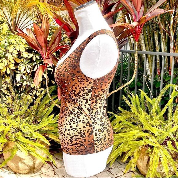 BCBGMaxAzria Twist Front Sleeveless Leopard Blouse - Picture 4 of 7